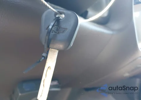 2016 Chevrolet Silverado 1500 1Lt из США, поврежденный, VIN 3GCPCREC1GG336677